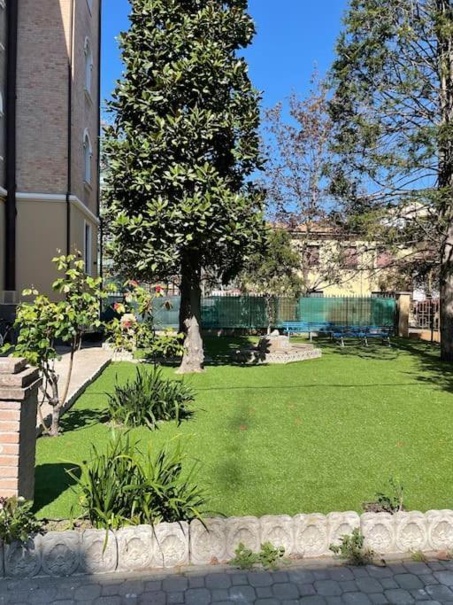 Cucchiari Suite 7B Modena Zewnętrze zdjęcie