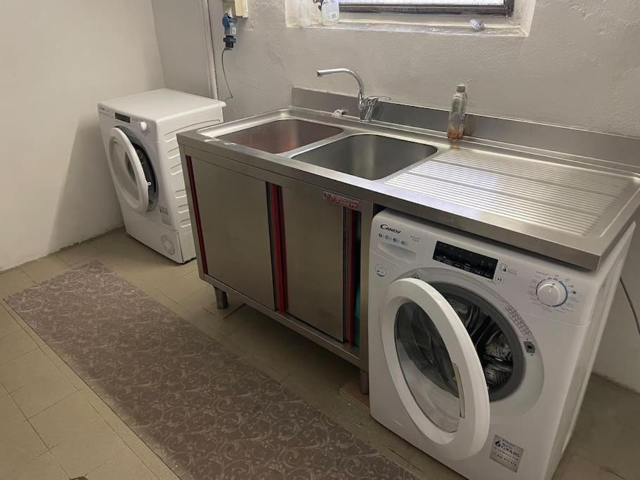 Cucchiari Suite 7B Modena Zewnętrze zdjęcie